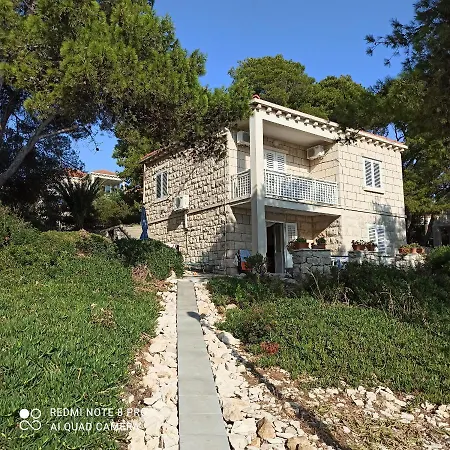 Daire Apartman Ljubica I Zeljko Lumbarda