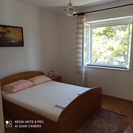 Apartman Ljubica I Zeljko Daire *